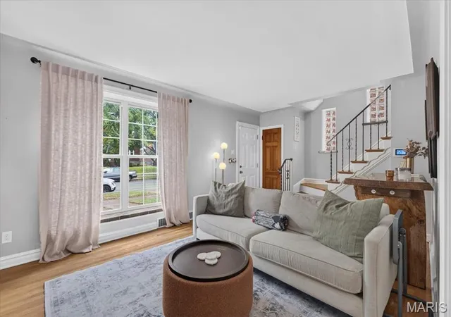 Photo 4 of Single family home for sale at 6651 Lindenwood Pl, Saint Louis, MO 63109 | MLS# MIS26064690 | Listing updated on 2026-10-19
