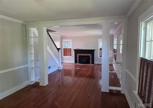 Photo 4 of Single family home for sale at 30 Royal Ave, Saint Louis, MO 63135 | MLS# MIS26064693 | Listing updated on 2026-10-07