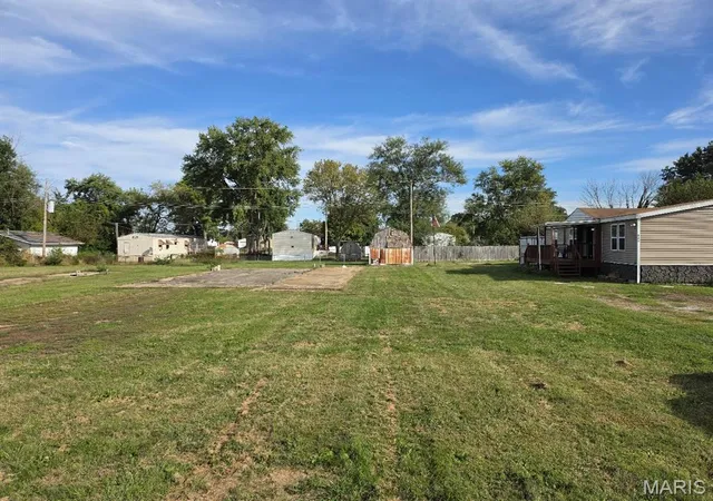 Photo 3 of Land for sale at 2335 Jerome Ln, East Saint Louis, IL 62206 | MLS# MIS26064697 | Listing updated on 2026-10-08