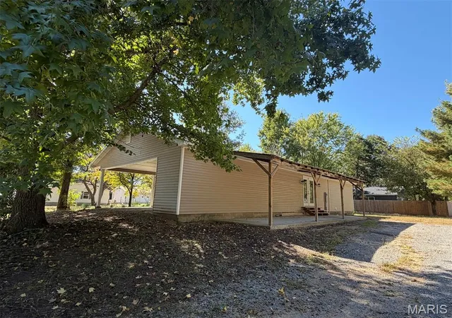 Photo 3 of Single family home for sale at 265 Country Cvs, Benton, MO 63736 | MLS# MIS26064699 | Listing updated on 2026-10-08