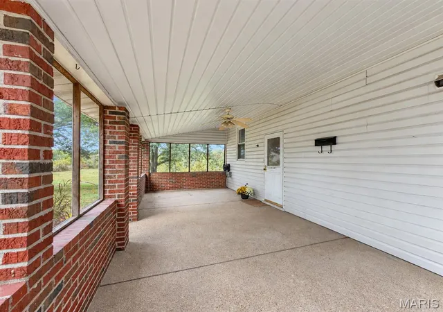 Photo 3 of Single family home for sale at 8421 Beane Ln, Alton, IL 62002 | MLS# MIS26064701 | Listing updated on 2026-10-16