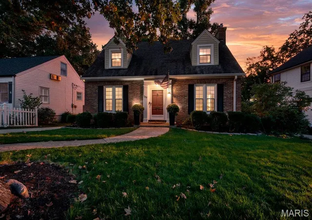Photo 2 of Single family home for sale at 130 N Holmes Ave, Saint Louis, MO 63122 | MLS# MIS26064708 | Listing updated on 2026-10-09