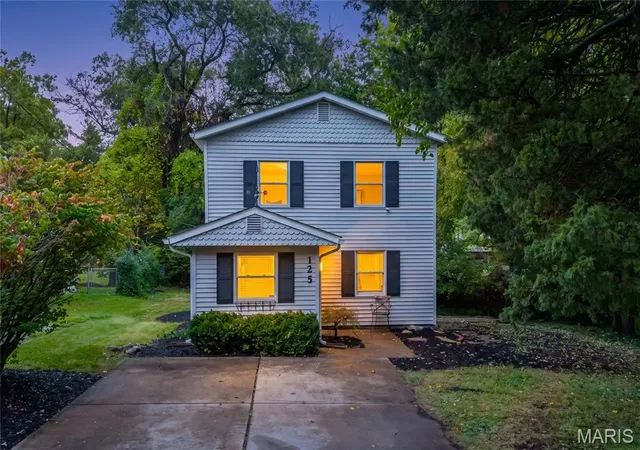 Single family home for sale at 125 E Frisco Ave, Saint Louis, MO 63119 | MLS# MIS26064709