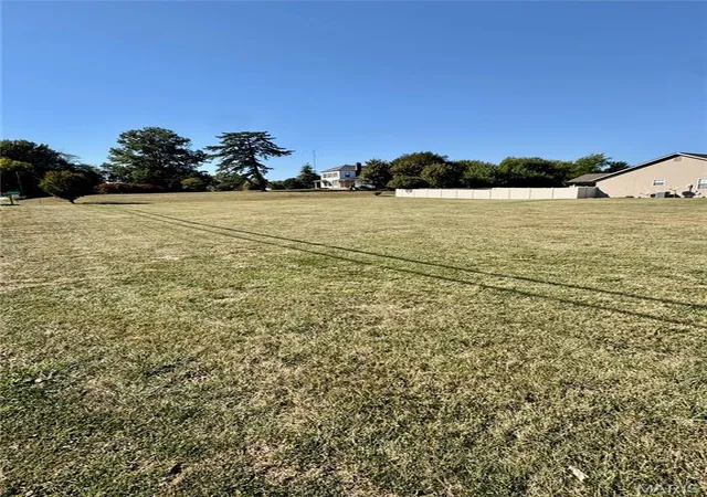 Land for sale at 1001 Savannah Way, Greenville, IL 62246 | MLS# MIS26064717