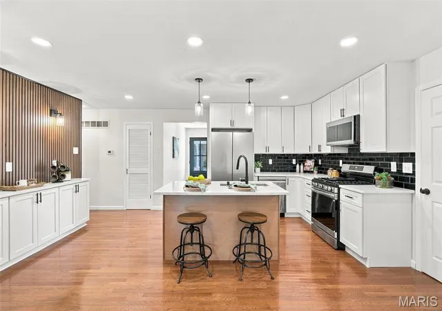 Photo 1 of Single family home for sale at 1585 Boulder Dr, Florissant, MO 63031 | MLS# MIS26064718 | Listing updated on 2026-10-09