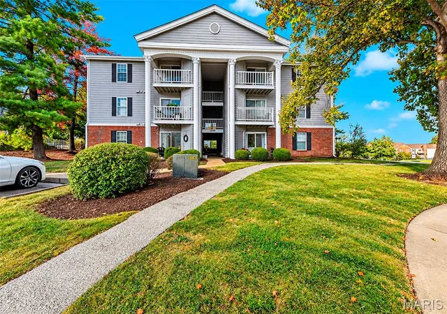 Photo 1 of Condo for sale at 12818 Portulaca Dr #I, Saint Louis, MO 63146 | MLS# MIS26064759 | Listing updated on 2026-10-22