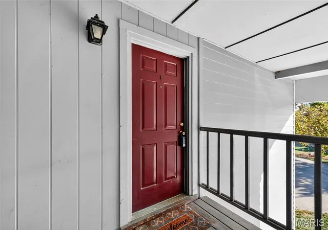 Photo 3 of Condo for sale at 12818 Portulaca Dr #I, Saint Louis, MO 63146 | MLS# MIS26064759 | Listing updated on 2026-10-22