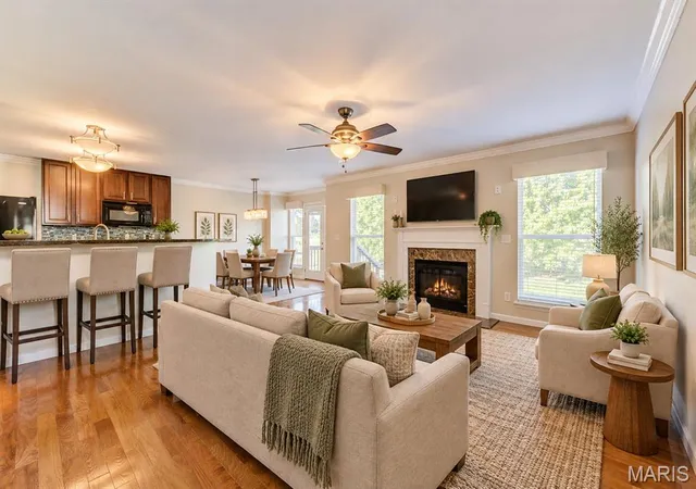 Photo 3 of Townhouse for sale at 501 Country Cir Dr, Lake Saint Louis, MO 63367 | MLS# MIS26064769 | Listing updated on 2026-10-08