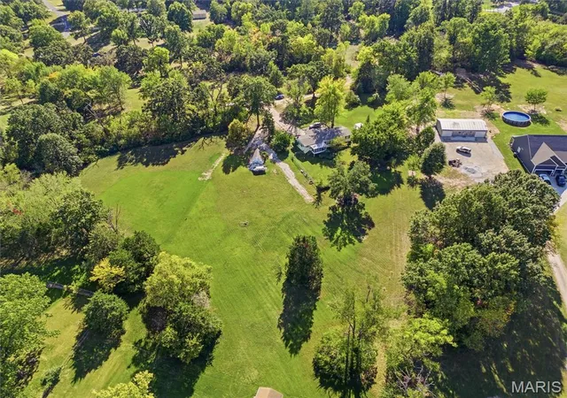 Photo 3 of Single family home for sale at 167 Menne Rd, O Fallon, MO 63366 | MLS# MIS26064778 | Listing updated on 2026-10-17