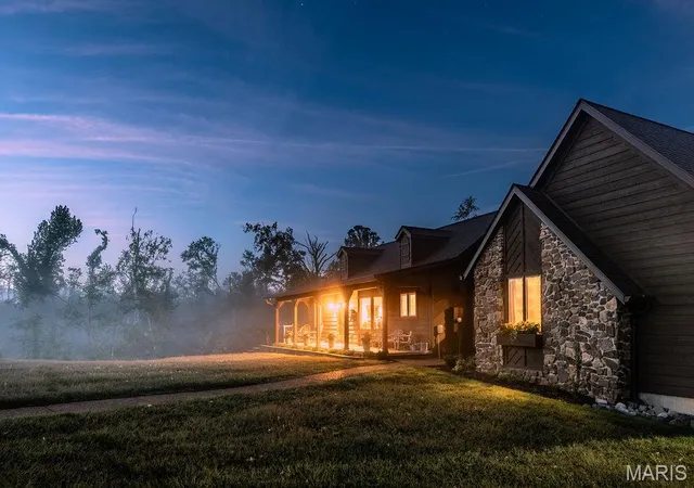 Photo 4 of Single family home for sale at 11153 Southern Hunt Rd, Marion, IL 62959 | MLS# MIS26064793 | Listing updated on 2026-10-10
