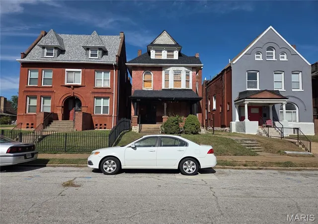 Single family home for sale at 4451 Washington Blvd, Saint Louis, MO 63108 | MLS# MIS26064795