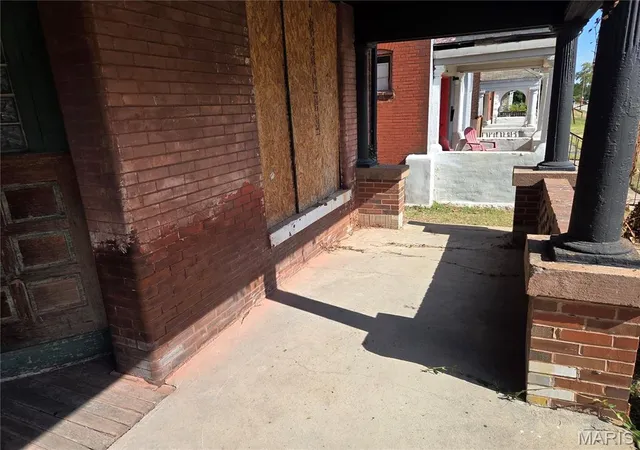 Photo 2 of Single family home for sale at 4451 Washington Blvd, Saint Louis, MO 63108 | MLS# MIS26064795 | Listing updated on 2026-10-07