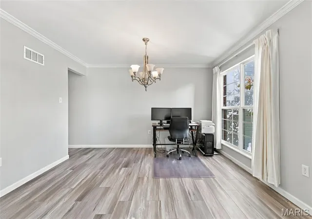 Photo 3 of Single family home for sale at 137 Birchwood Trl Dr, Maryland Heights, MO 63043 | MLS# MIS26064813 | Listing updated on 2026-10-09