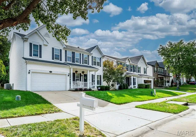 Single family home for sale at 820 Jb Hunt Ct, Ellisville, MO 63021 | MLS# MIS26064819