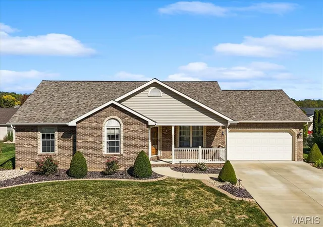 Photo 1 of Single family home for sale at 1113 E 3rd Street, Trenton, IL 62293 | MLS# MIS26064822 | Listing updated on 2026-10-09