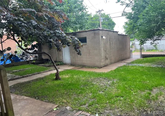 Photo 1 of Single family home for sale at 2813 Meramec St, Saint Louis, MO 63118 | MLS# MIS26064824 | Listing updated on 2026-10-08