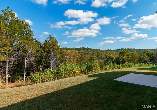 Photo 2 of Single family home for sale at 3341 White Pine Dr, Imperial, MO 63052 | MLS# MIS26064826 | Listing updated on 2026-10-21