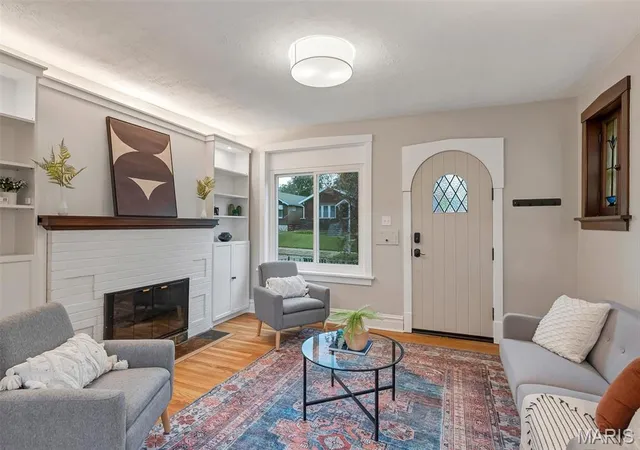 Photo 4 of Single family home for sale at 4132 Utah St, Saint Louis, MO 63116 | MLS# MIS26064827 | Listing updated on 2026-10-19
