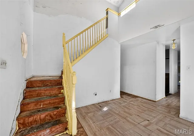 Photo 4 of Single family home for sale at 2101 E Obear Ave, Saint Louis, MO 63107 | MLS# MIS26064832 | Listing updated on 2026-10-08
