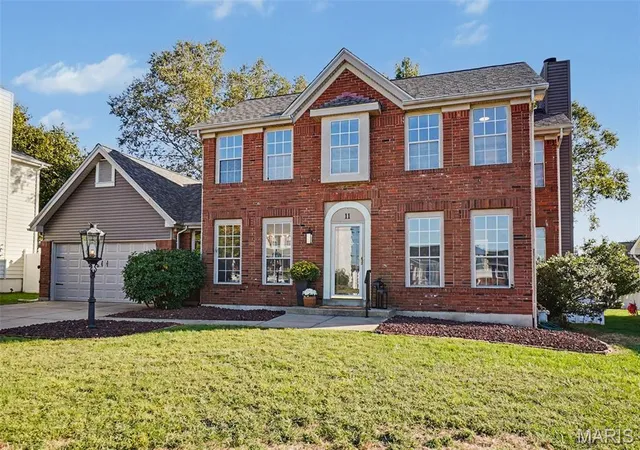 Photo 1 of Single family home for sale at 11 Castlio Ct, Saint Charles, MO 63304 | MLS# MIS26064833 | Listing updated on 2026-10-10