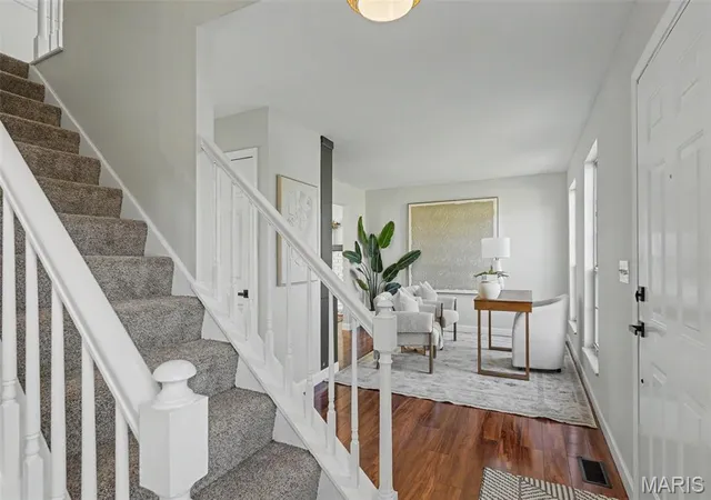 Photo 3 of Single family home for sale at 11 Castlio Ct, Saint Charles, MO 63304 | MLS# MIS26064833 | Listing updated on 2026-10-10