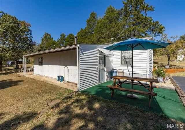 Photo 4 of Manufactured home for sale at 12051 Argonne Rd, Festus, MO 63028 | MLS# MIS26064837 | Listing updated on 2026-10-13