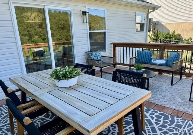 Photo 3 of Single family home for sale at 2386 Fairway Dr, High Ridge, MO 63049 | MLS# MIS26064838 | Listing updated on 2026-10-11