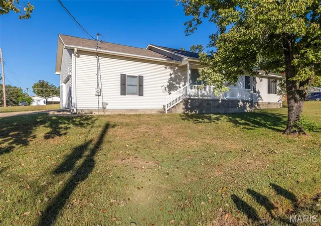 Photo 25 of Single family home for sale at 2001 Raulston Ave, Poplar Bluff, MO 63901 | MLS# MIS26064856 | Listing updated on 2026-10-08