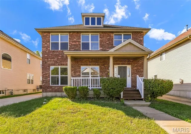 Single family home for sale at 5882 Clemens Ave, Saint Louis, MO 63112 | MLS# MIS26064872