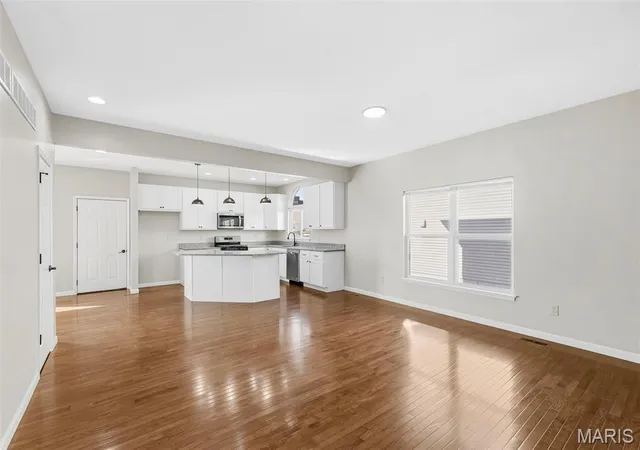 Photo 3 of Single family home for sale at 5882 Clemens Ave, Saint Louis, MO 63112 | MLS# MIS26064872 | Listing updated on 2026-10-08