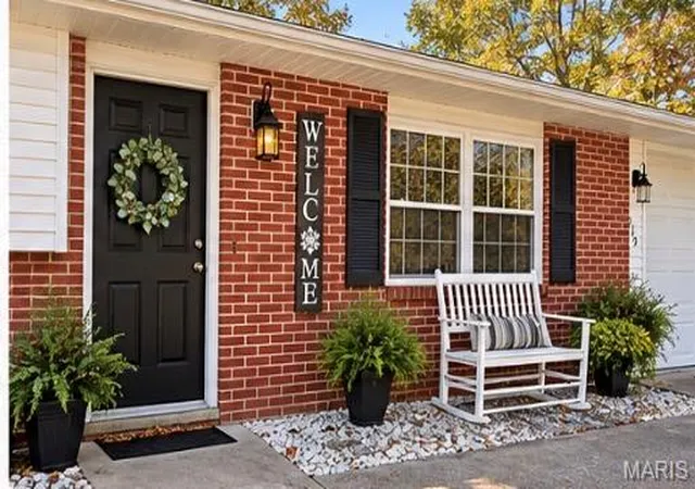 Photo 2 of Single family home for sale at 2319 Ridge Rd, Jackson, MO 63755 | MLS# MIS26064877 | Listing updated on 2026-10-08