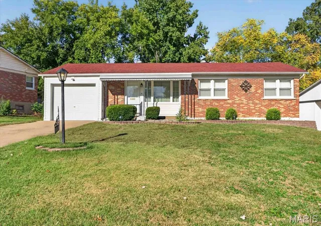 Single family home for sale at 9335 Forman Rd, Saint Louis, MO 63123 | MLS# MIS26064881