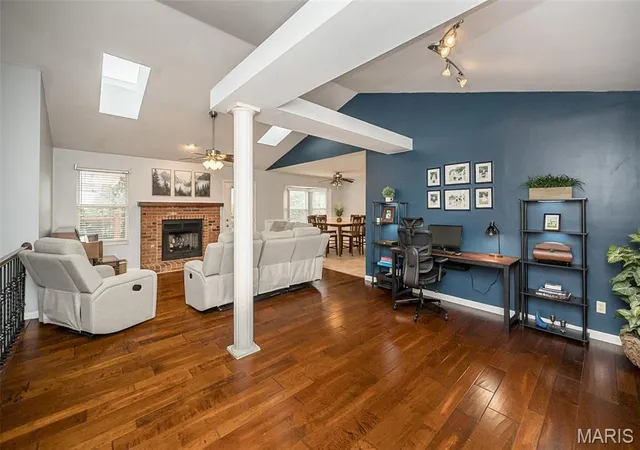 Photo 3 of Single family home for sale at 4301 Standing Rock Ct, Saint Charles, MO 63304 | MLS# MIS26064887 | Listing updated on 2026-10-26
