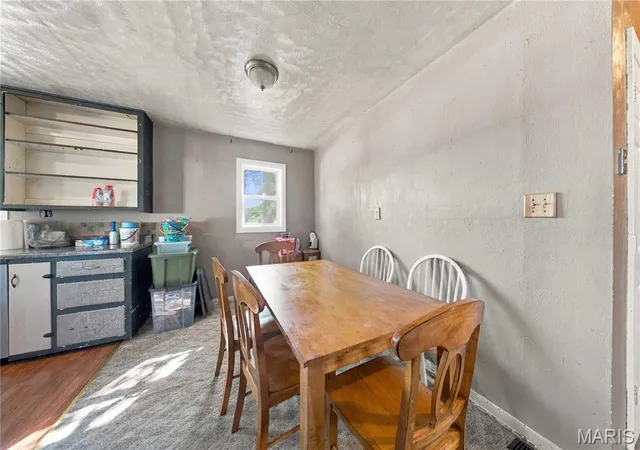 Photo 3 of Single family home for sale at 801 E Jack St, Salem, MO 65560 | MLS# MIS26064900 | Listing updated on 2026-10-09