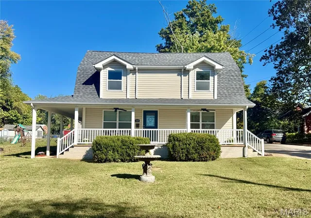 Photo 1 of Single family home for sale at 405 N Adams St, Festus, MO 63028 | MLS# MIS26064909 | Listing updated on 2026-10-18
