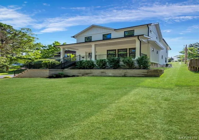 Photo 3 of Land for sale at 1119 Yale Ave, Saint Louis, MO 63117 | MLS# MIS26064913 | Listing updated on 2026-10-08