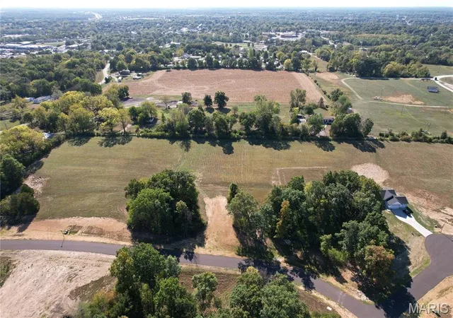 Photo 2 of Single family home for sale at Tbb Lot 2   7 Oakview Ct, Troy, MO 63379 | MLS# MIS26064922 | Listing updated on 2026-10-10