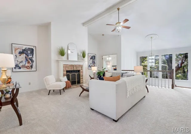 Photo 3 of Single family home for sale at 129 Saint Stanislaus Ct, Florissant, MO 63031 | MLS# MIS26064925 | Listing updated on 2026-10-29