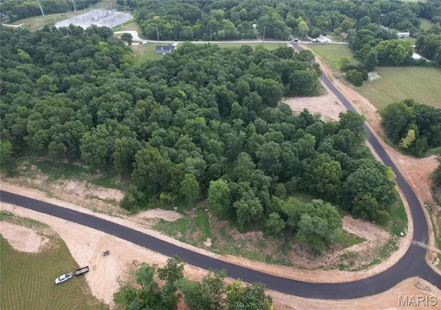 Photo 3 of Single family home for sale at Tbb Lot 15   12 Oakview Ct, Troy, MO 63379 | MLS# MIS26064929 | Listing updated on 2026-10-09