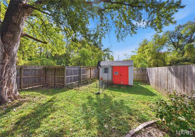 Photo 1 of Single family home for sale at 5408 Heege Rd, Saint Louis, MO 63123 | MLS# MIS26064935 | Listing updated on 2026-10-29