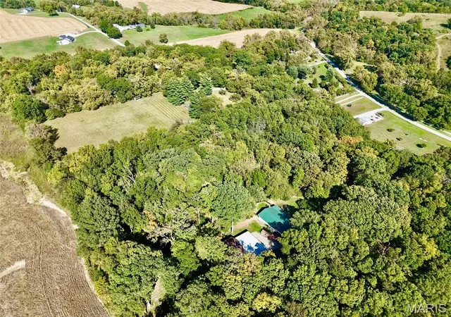 Photo 33 of Single family home for sale at 5450 County Rd 409, Hannibal, MO 63401 | MLS# MIS26064936 | Listing updated on 2026-10-12