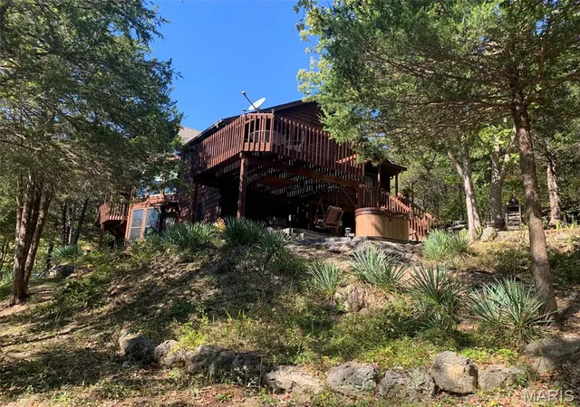 Photo 2 of Single family home for sale at 161 Gibson Crk Rd, Saint Clair, MO 63077 | MLS# MIS26064941 | Listing updated on 2026-10-20