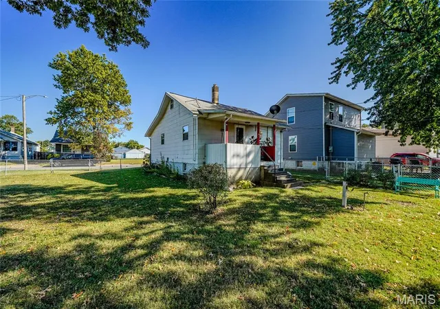Photo 4 of Single family home for sale at 3017 Buxton Ave, Granite City, IL 62040 | MLS# MIS26064960 | Listing updated on 2026-10-20