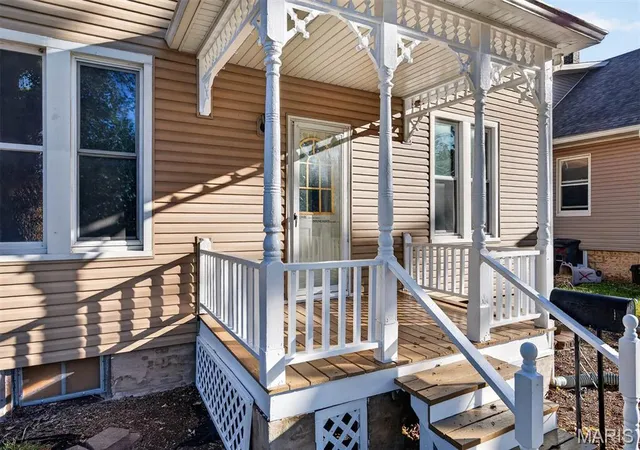 Photo 4 of Single family home for sale at 1011 13th Street, Highland, IL 62249 | MLS# MIS26064977 | Listing updated on 2026-10-09