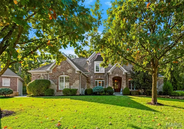 Photo 1 of Sale Pending at 112 Castlewood Ests Dr, O Fallon, MO 63368 | MLS# MIS26064982 | Listing updated on 2026-10-27