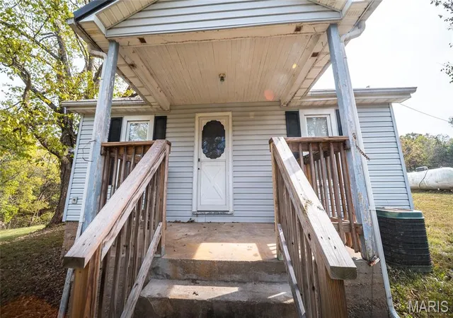 Photo 4 of Single family home for sale at 18290 State Route J, Newburg, MO 65550 | MLS# MIS26064983 | Listing updated on 2026-10-22