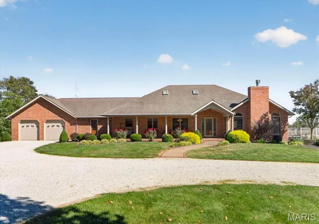 Photo 1 of Single family home for sale at 5024 State Route 159, Smithton, IL 62285 | MLS# MIS26064990 | Listing updated on 2026-10-26