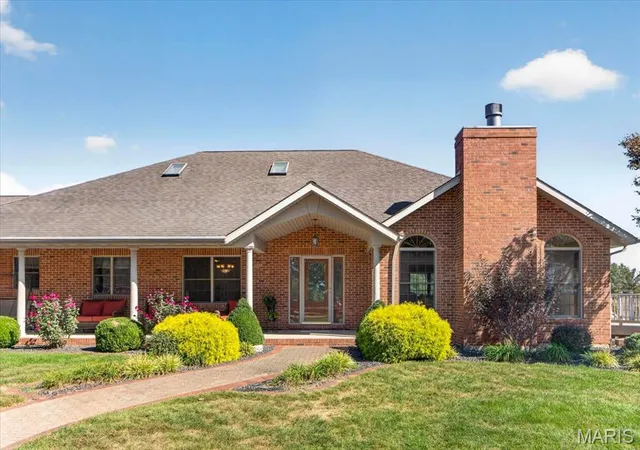 Photo 4 of Single family home for sale at 5024 State Route 159, Smithton, IL 62285 | MLS# MIS26064990 | Listing updated on 2026-10-26