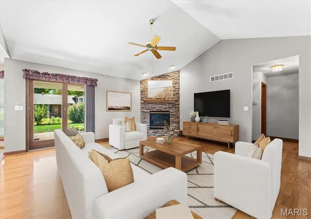 Photo 4 of Single family home for sale at 459 Polk St, Trenton, IL 62293 | MLS# MIS26065006 | Listing updated on 2026-10-27