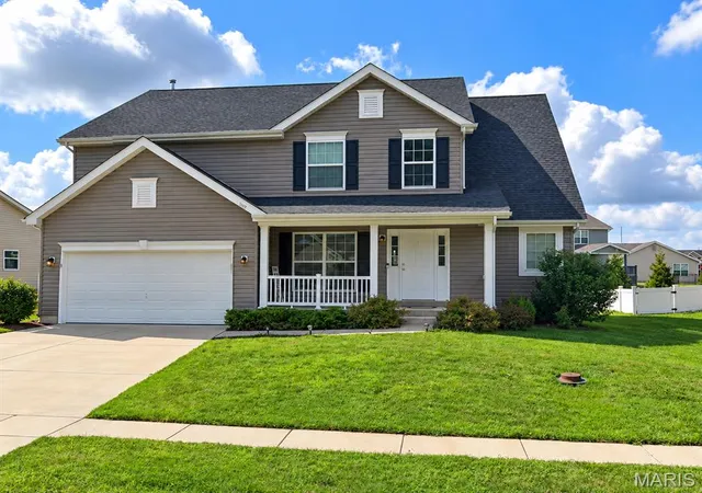Photo 1 of Single family home for sale at 1017 Richland Park Dr, O Fallon, IL 62269 | MLS# MIS26065017 | Listing updated on 2026-10-29